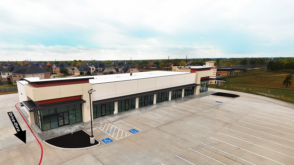 Airport Terminal & Aviation Facility Roofing